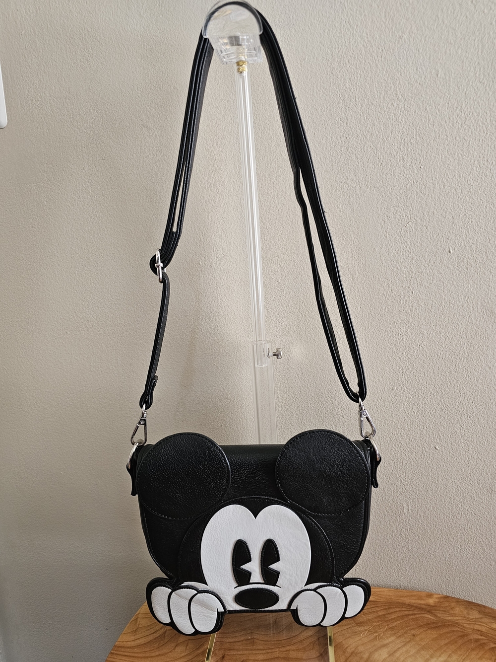Loungefly Mickey Mouse Crossbody Bag - Picture 2 of 8